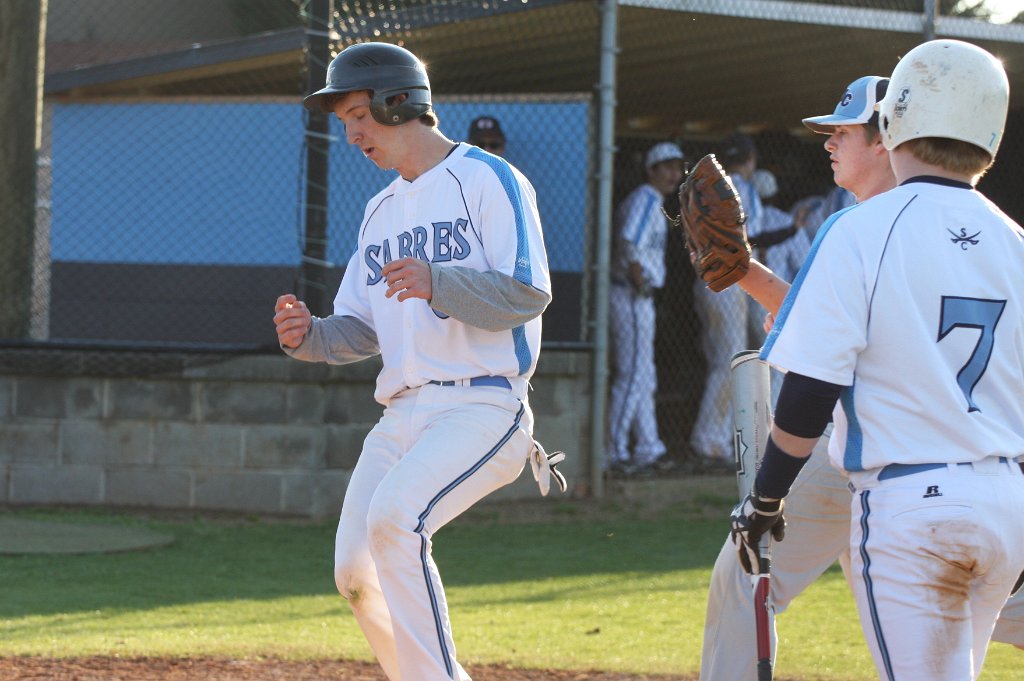 030-DH20110401-GMC.JPG