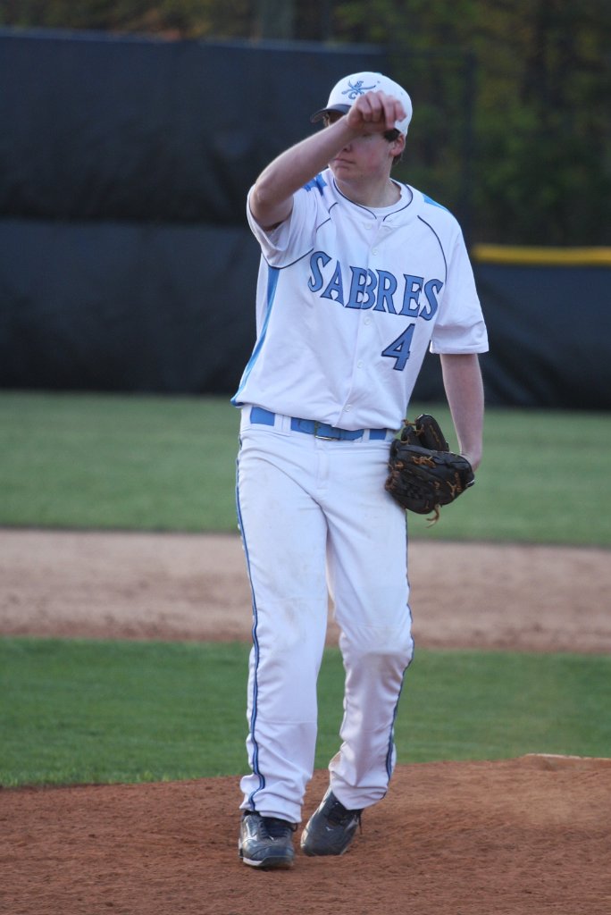 119-DH20110401-GMC.JPG