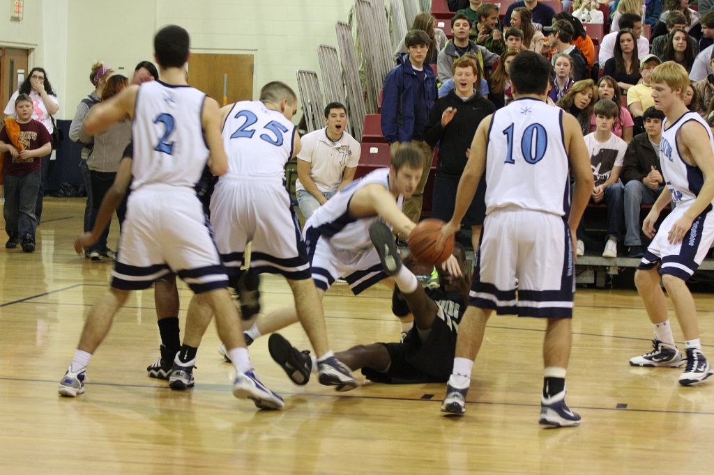 042-DH201100204-BHS.JPG