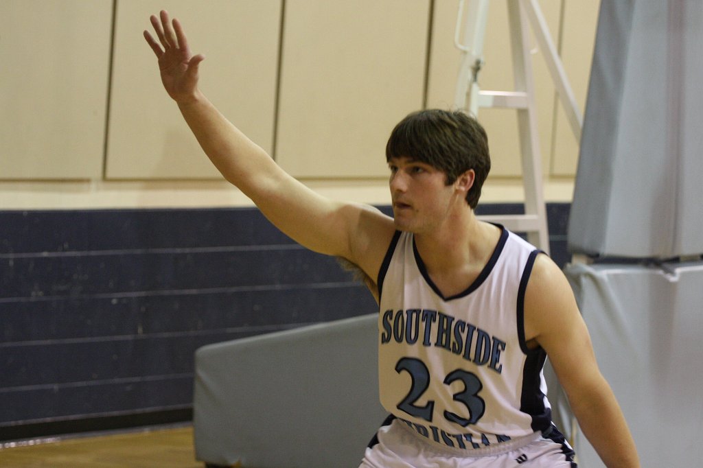 049-DH201100204-BHS.JPG