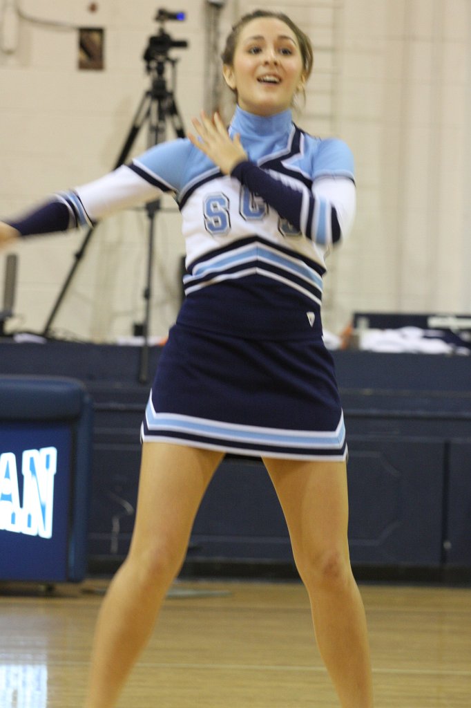 058-DH201100204-BHS.JPG