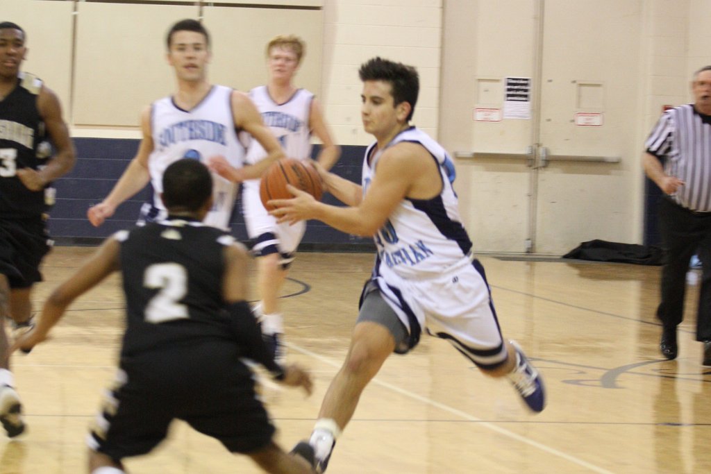 074-DH201100204-BHS.JPG