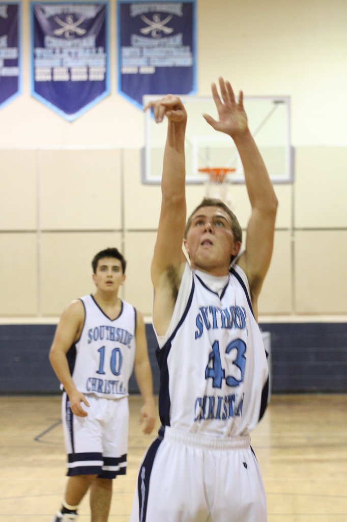 090-DH201100204-BHS.JPG