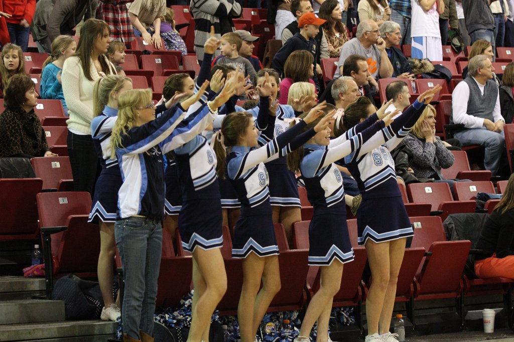 096-DH201100204-BHS.JPG