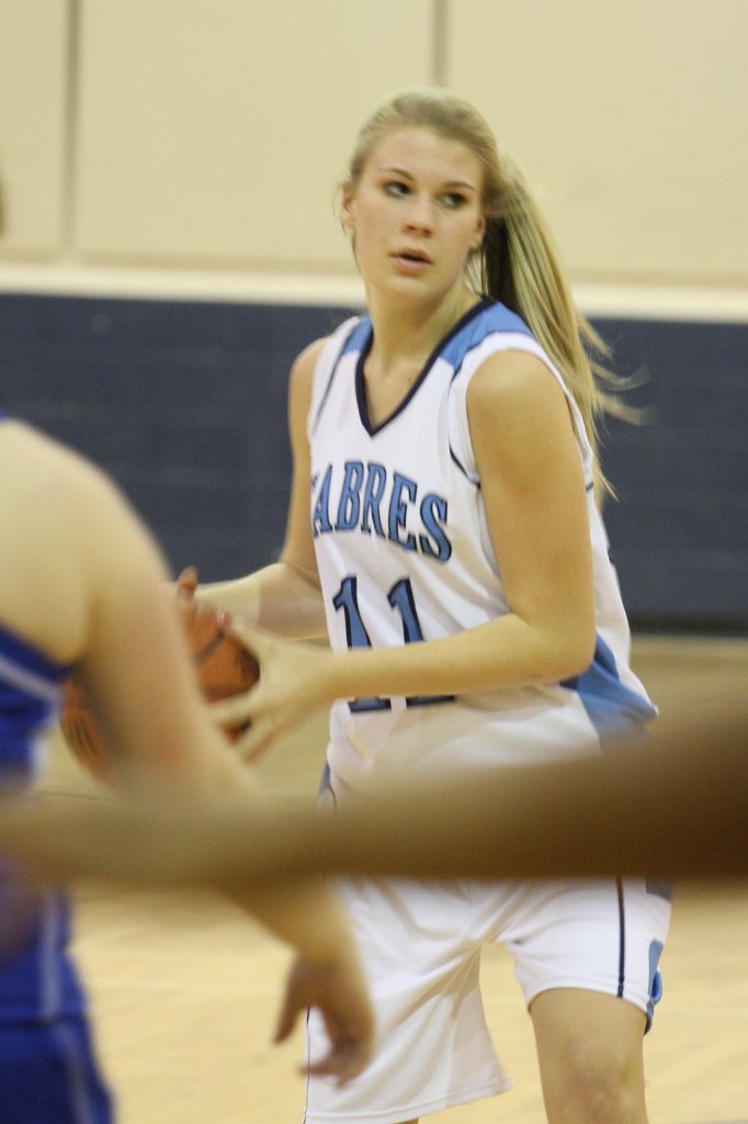 082-DH20110121-Whit.JPG