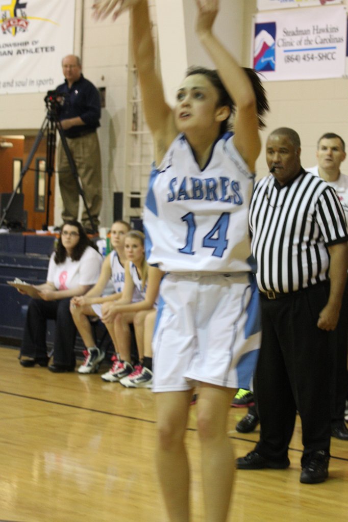 014-DH201100204-BHS.JPG