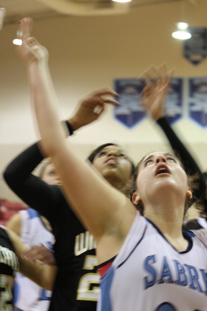 025-DH201100204-BHS.JPG