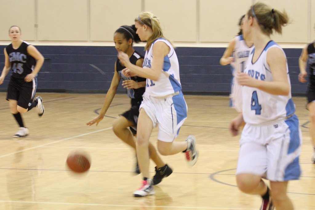 023-DH20110209-GMC.JPG