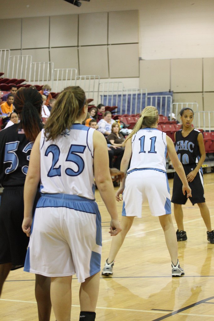 030-DH20110209-GMC.JPG