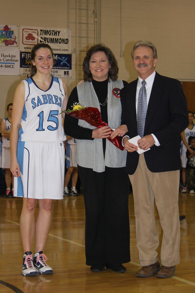 038-DH20110209-GMC.JPG