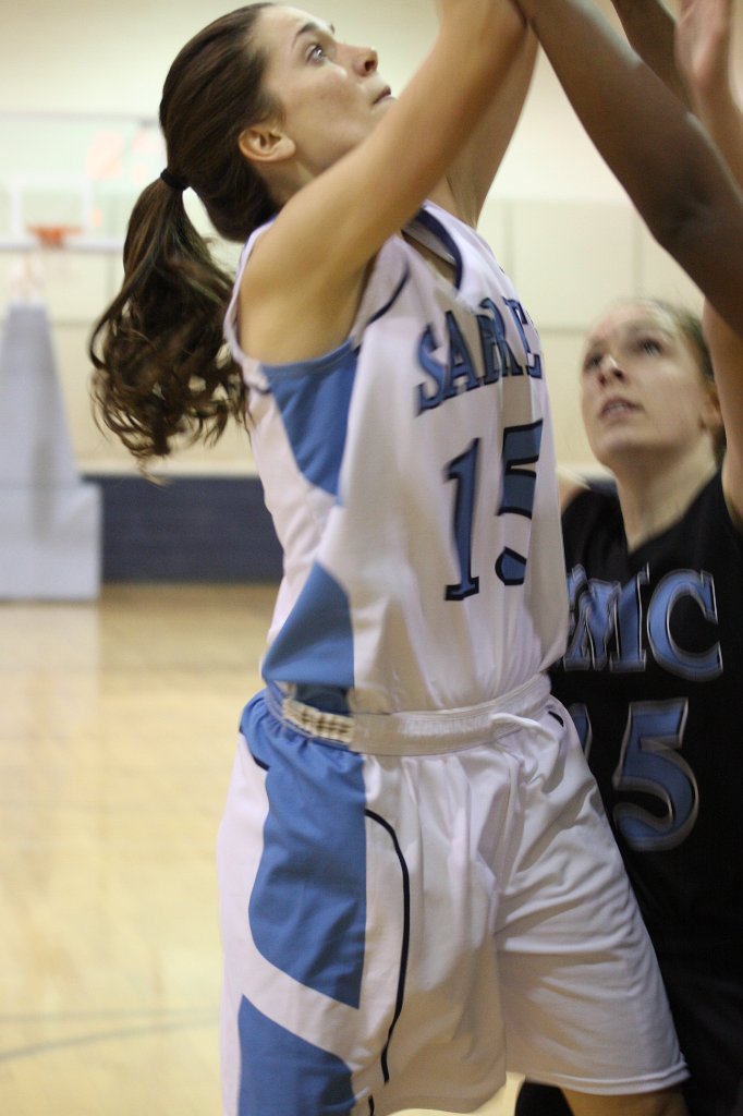 055-DH20110209-GMC.JPG