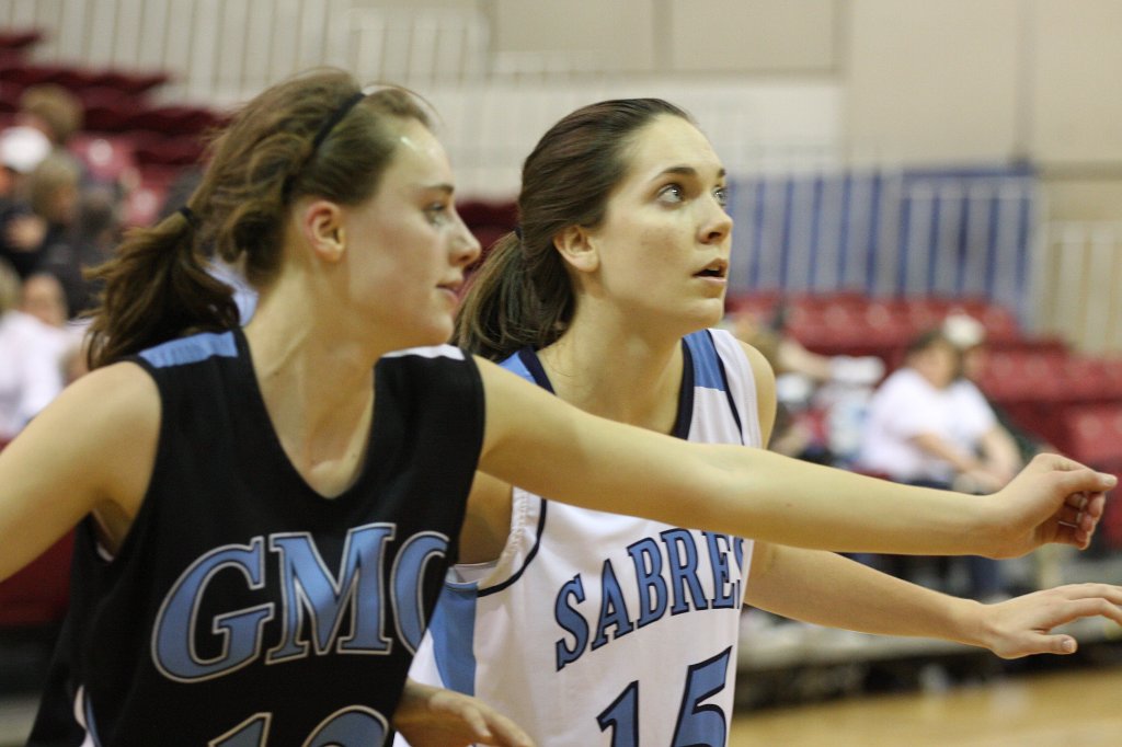 112-DH20110209-GMC.JPG