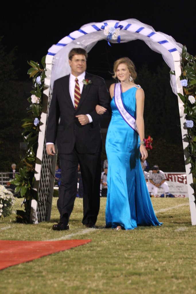 207-DH20101008-Homecoming.JPG