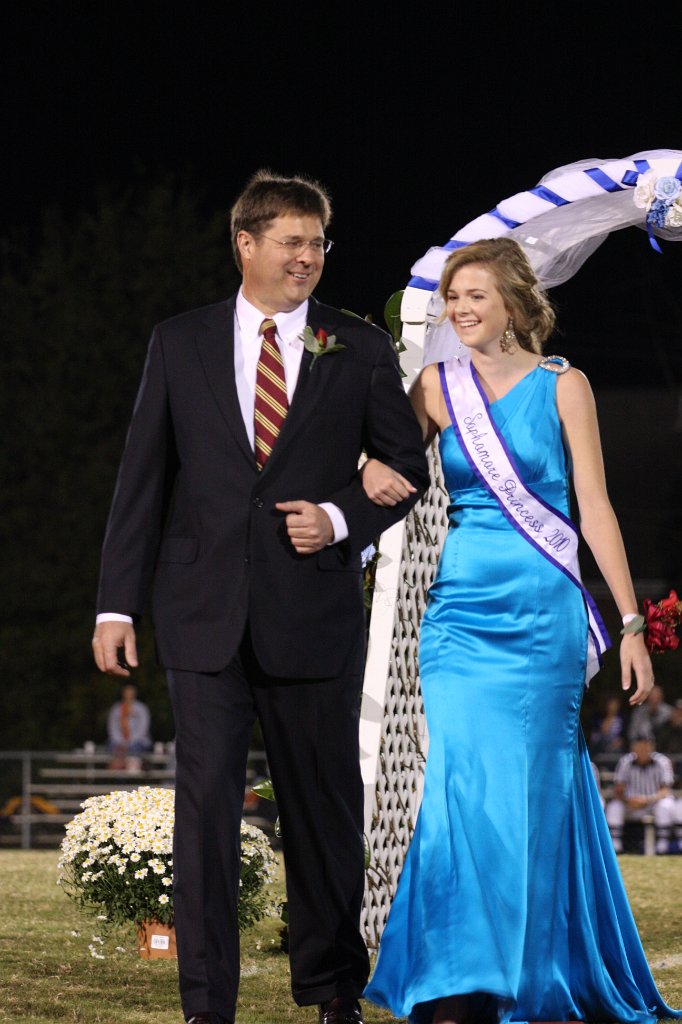 209-DH20101008-Homecoming.JPG