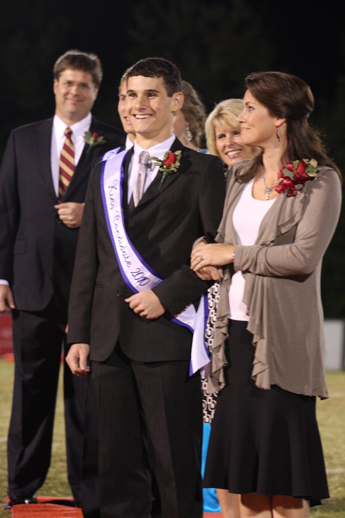 247-DH20101008-Homecoming.JPG