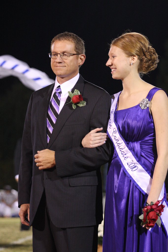 262-DH20101008-Homecoming.JPG