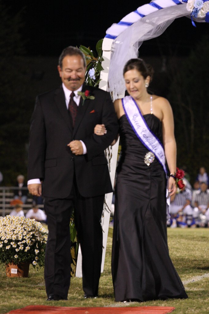 269-DH20101008-Homecoming.JPG