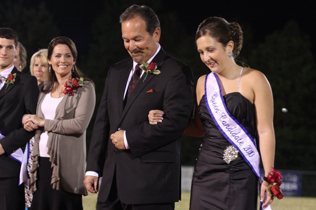 274-DH20101008-Homecoming.JPG