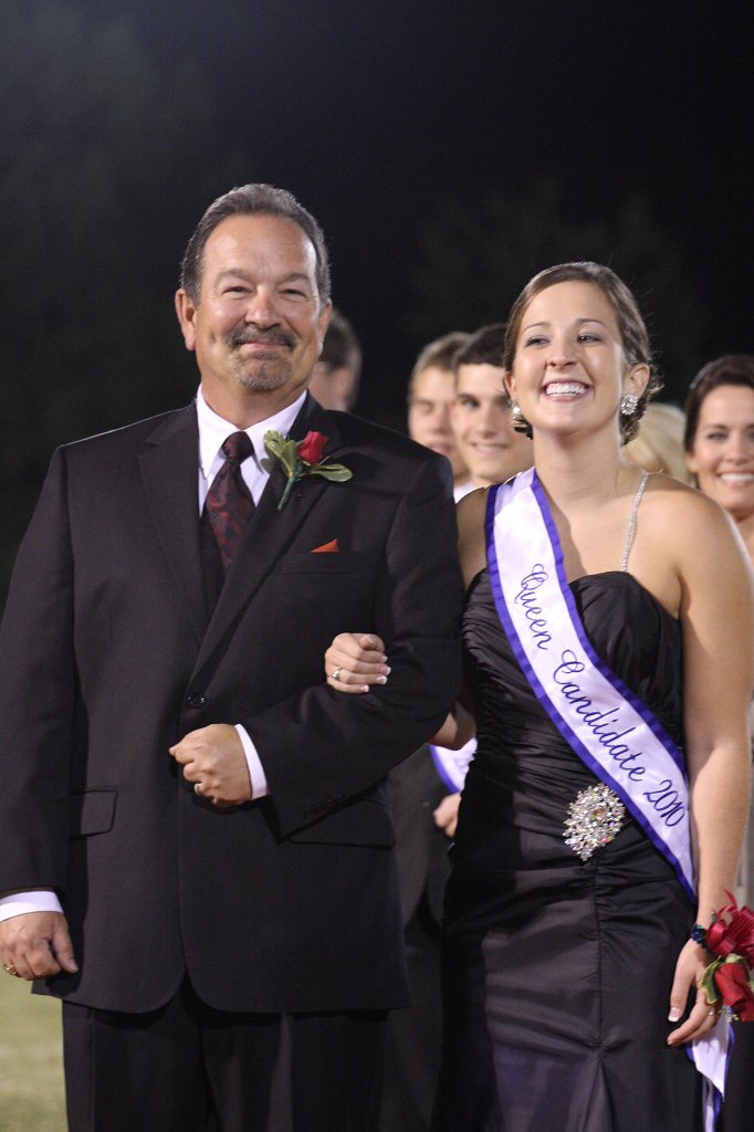 282-DH20101008-Homecoming.JPG