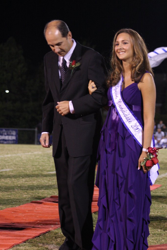 292-DH20101008-Homecoming.JPG
