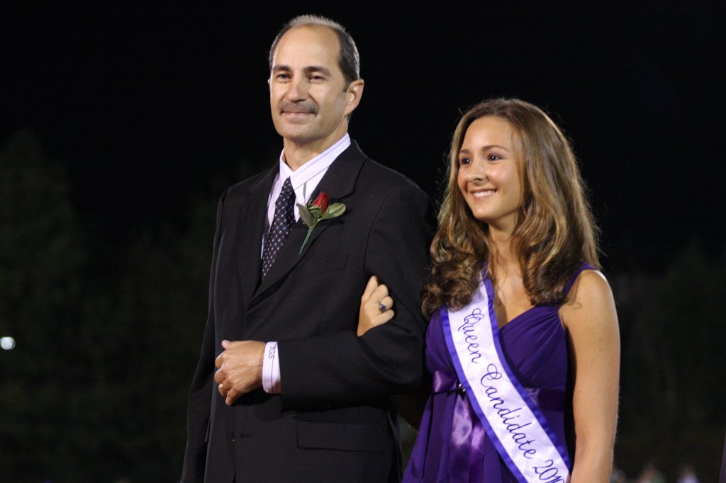 298-DH20101008-Homecoming.JPG