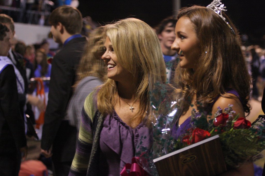 350-DH20101008-Homecoming.JPG