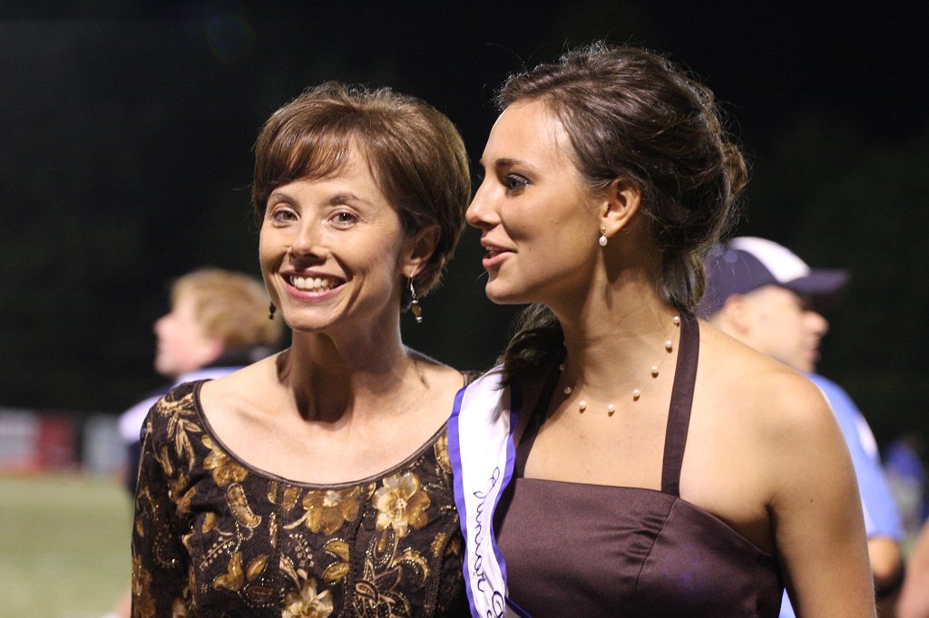 352-DH20101008-Homecoming.JPG