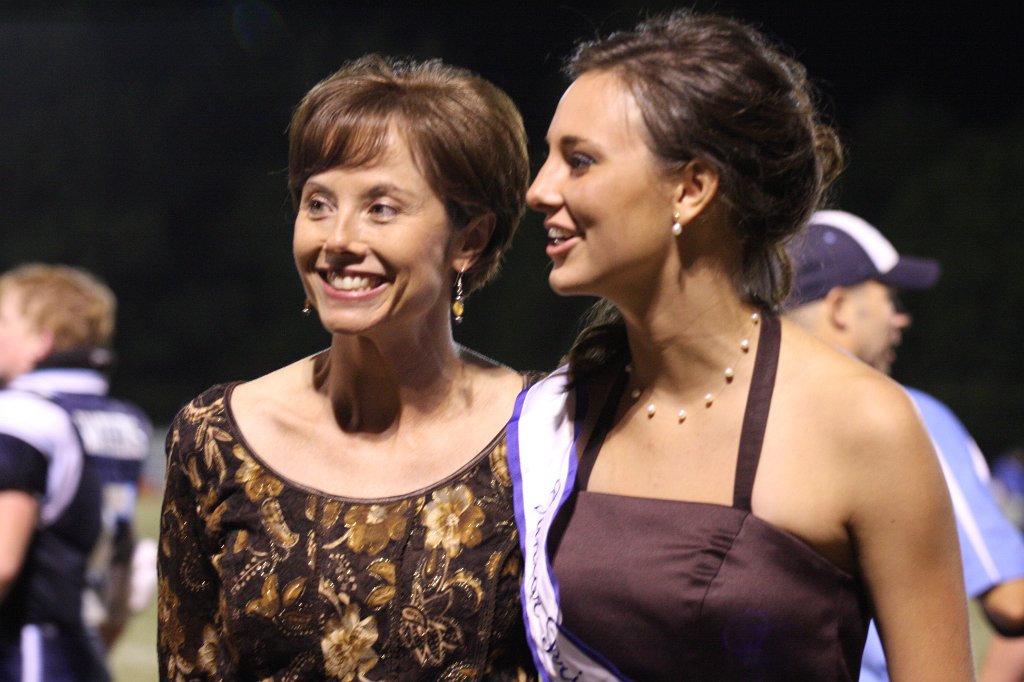 353-DH20101008-Homecoming.JPG