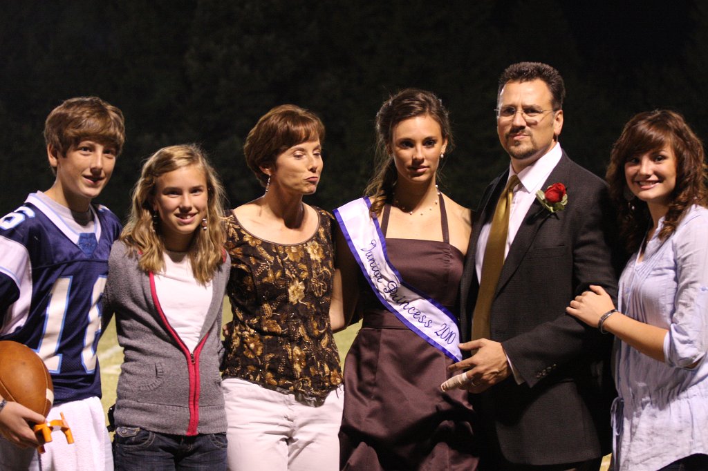 357-DH20101008-Homecoming.JPG