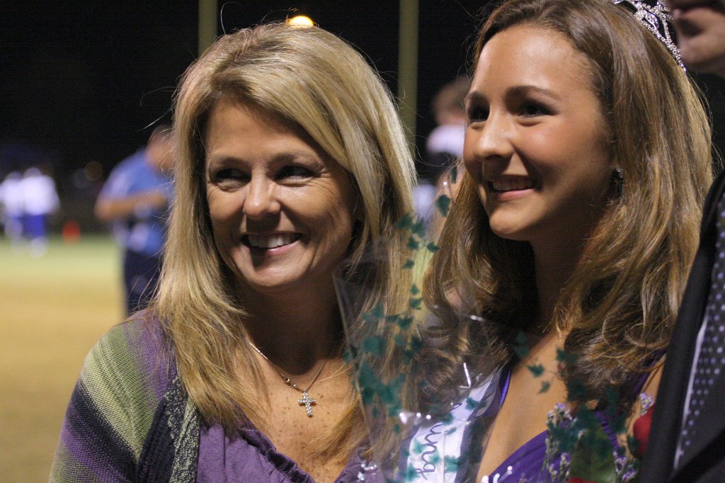 358-DH20101008-Homecoming.JPG