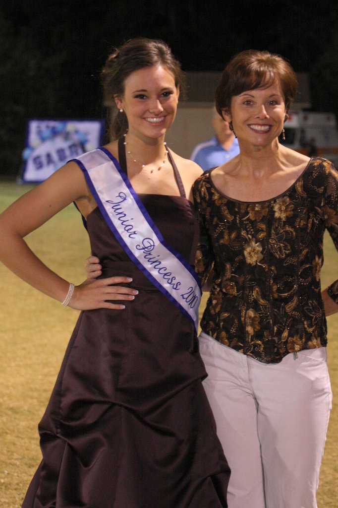 368-DH20101008-Homecoming.JPG