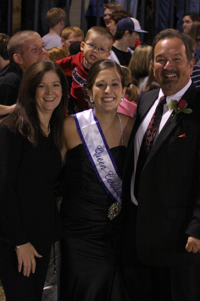 381-DH20101008-Homecoming.JPG
