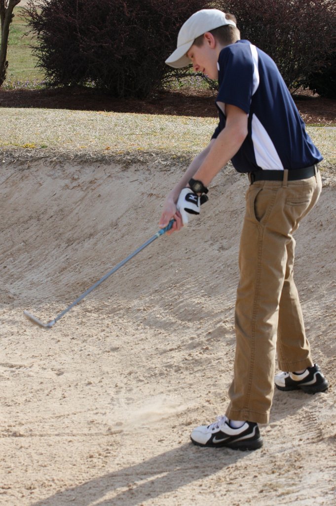 013-DH20110314-Golf.JPG