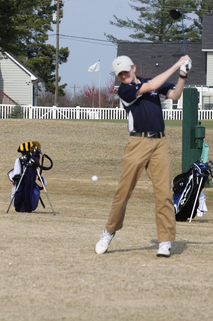 028-DH20110314-Golf.JPG