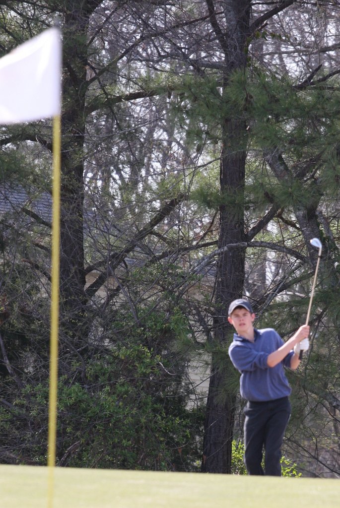 068-DH20110314-Golf.JPG