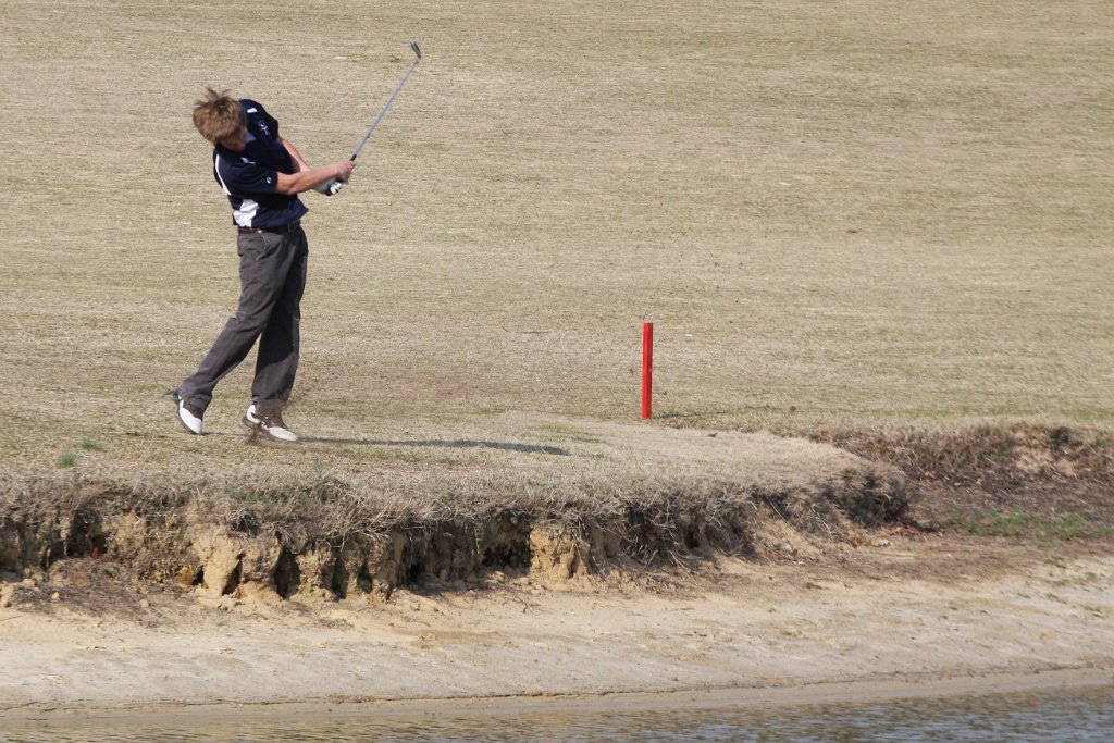 083-DH20110314-Golf.JPG