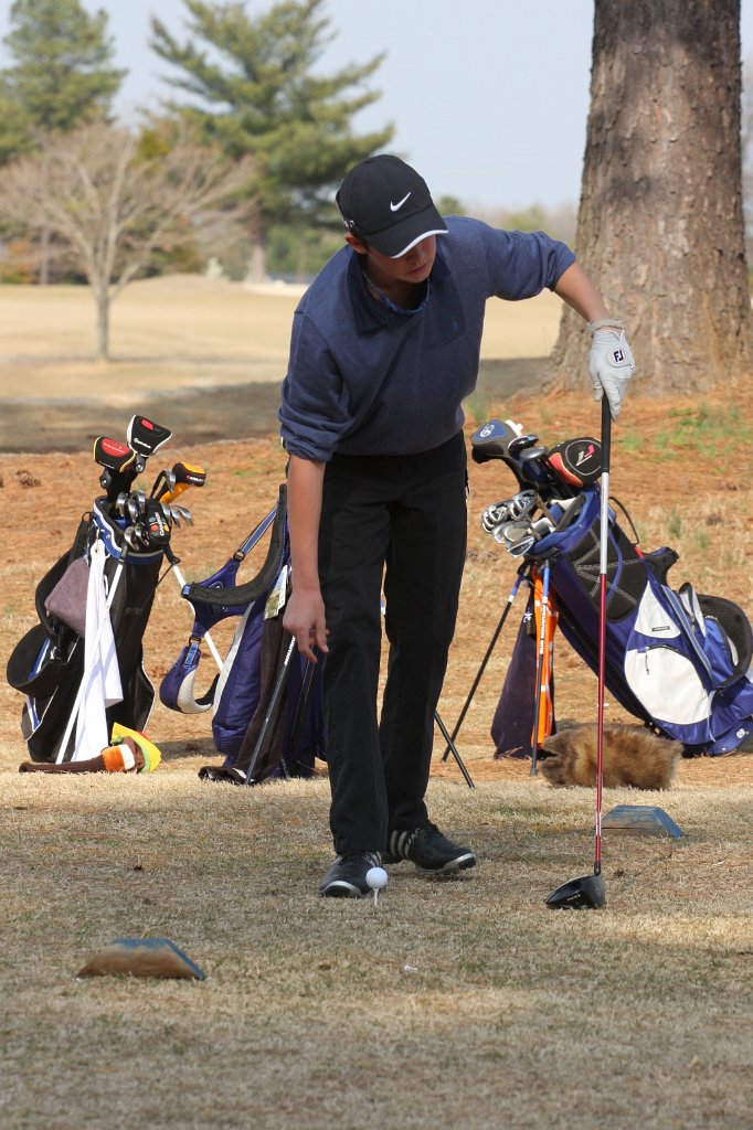 087-DH20110314-Golf.JPG