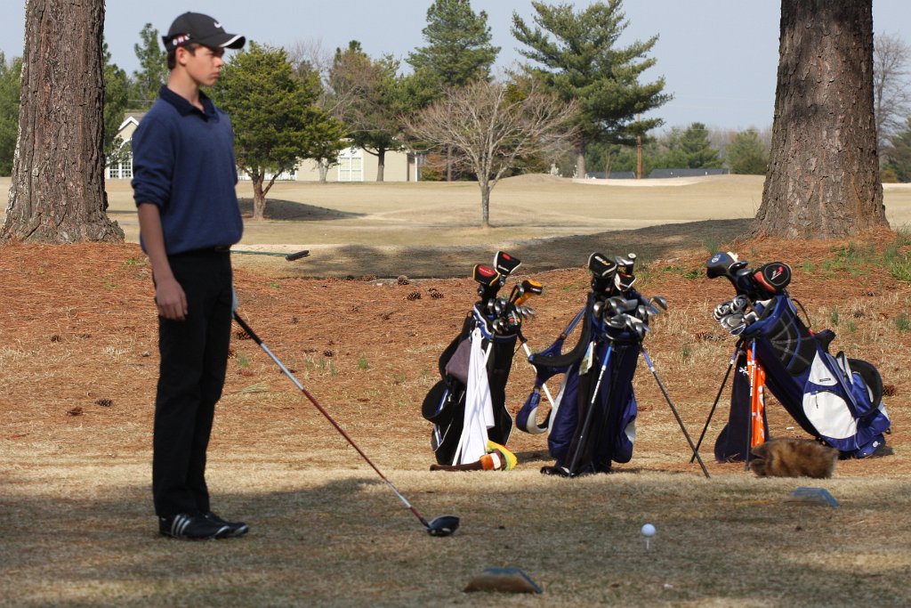 090-DH20110314-Golf.JPG