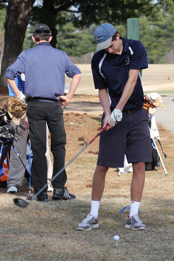 095-DH20110314-Golf.JPG