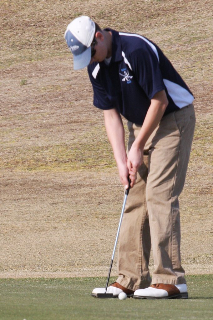 109-DH20110314-Golf.JPG