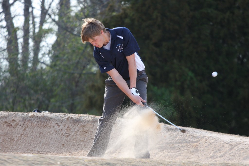 131-DH20110314-Golf.JPG