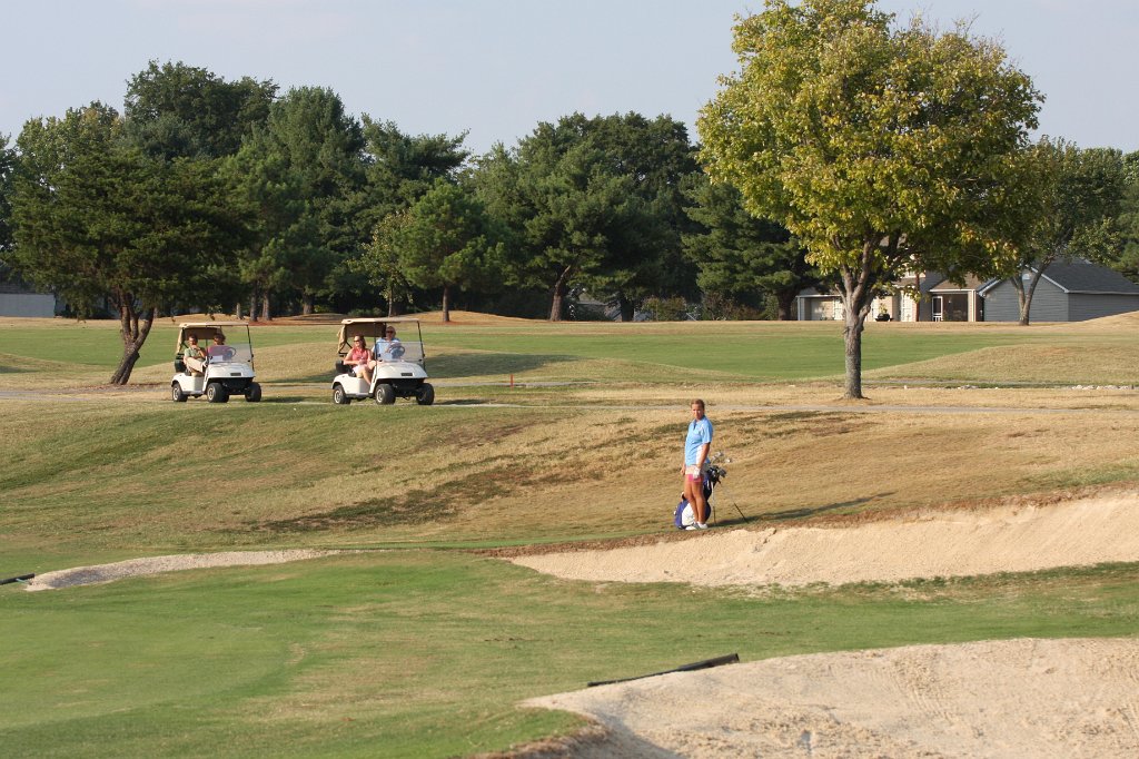 113-DH20100923.JPG