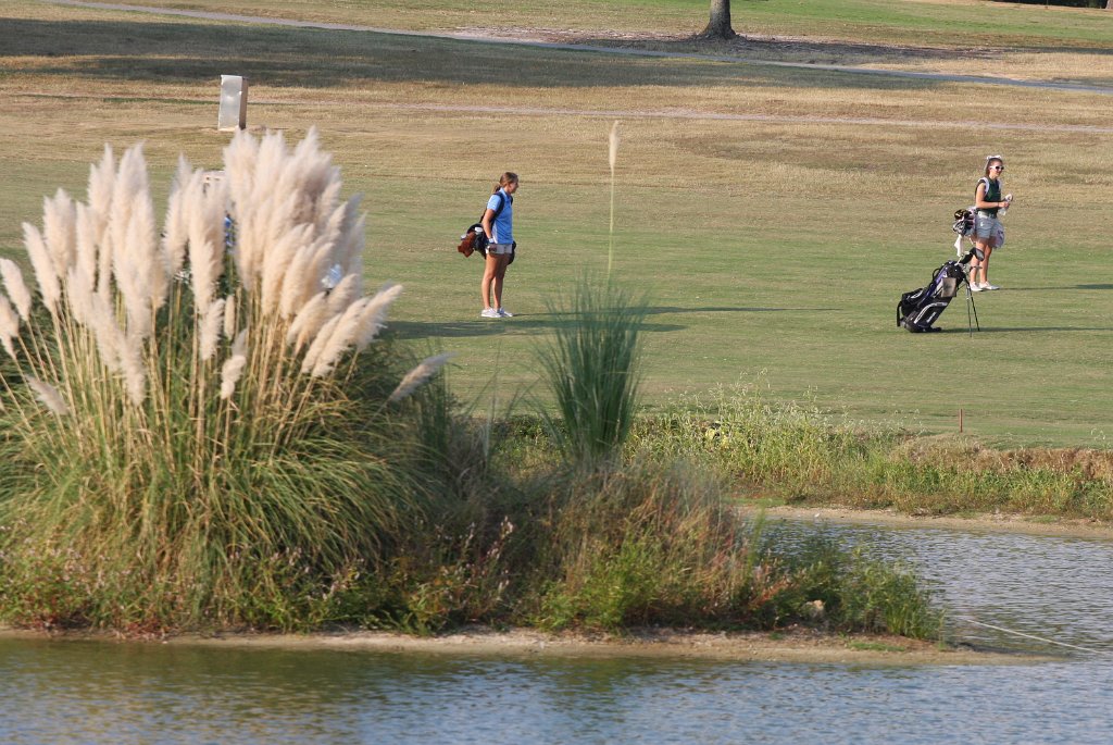 144-DH20100923.JPG