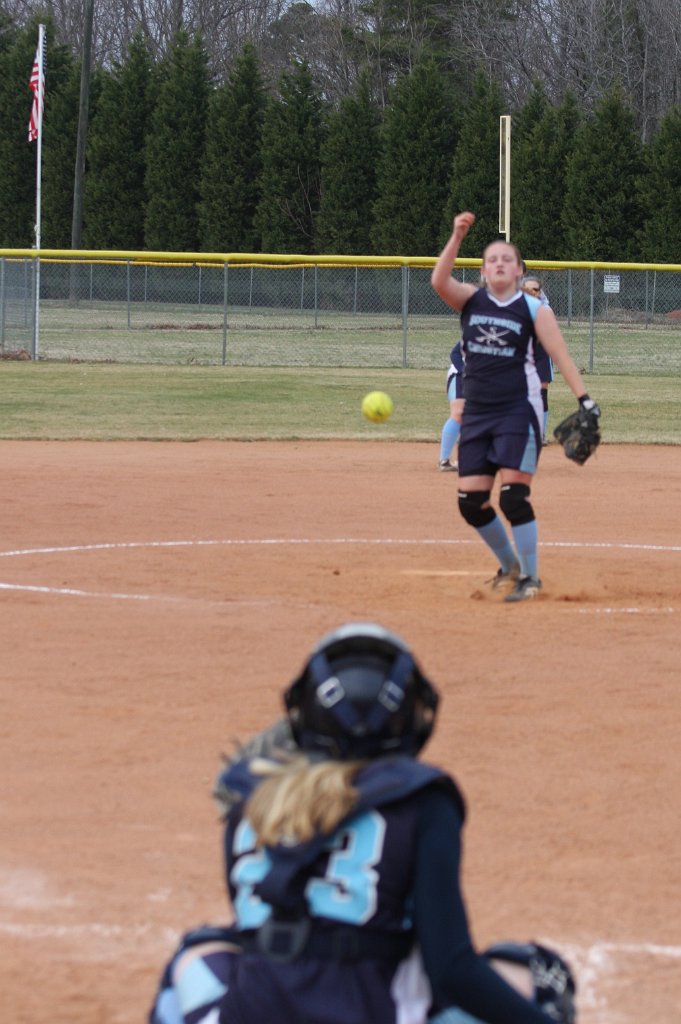 051-DH20110224-FI.JPG