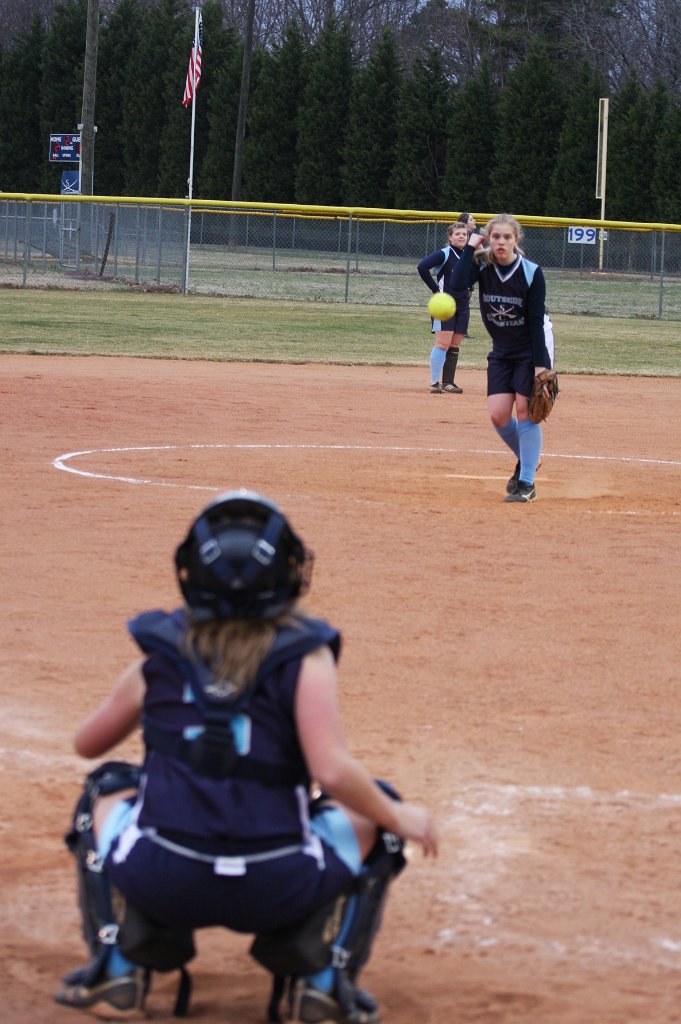 109-DH20110224-FI.JPG