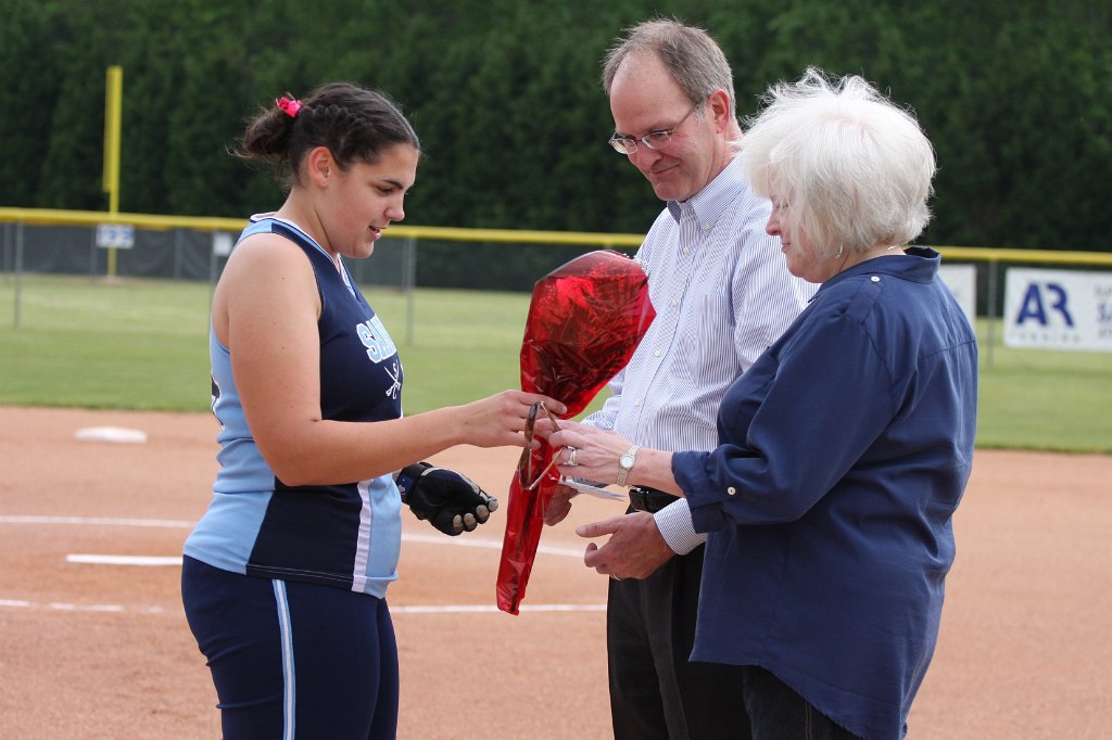 013-DH20110421-SeniorDayCCES.JPG