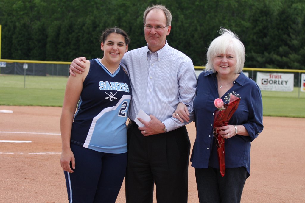 016-DH20110421-SeniorDayCCES.JPG