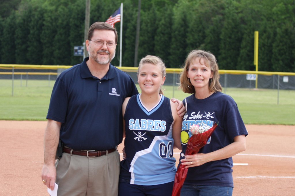 036-DH20110421-SeniorDayCCES.JPG