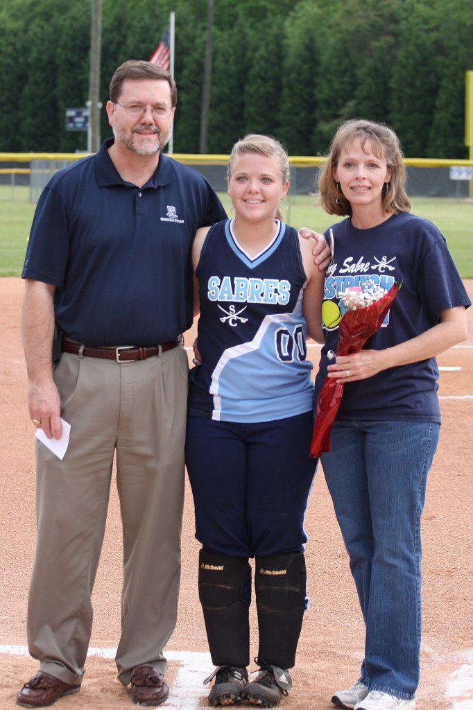 038-DH20110421-SeniorDayCCES.JPG