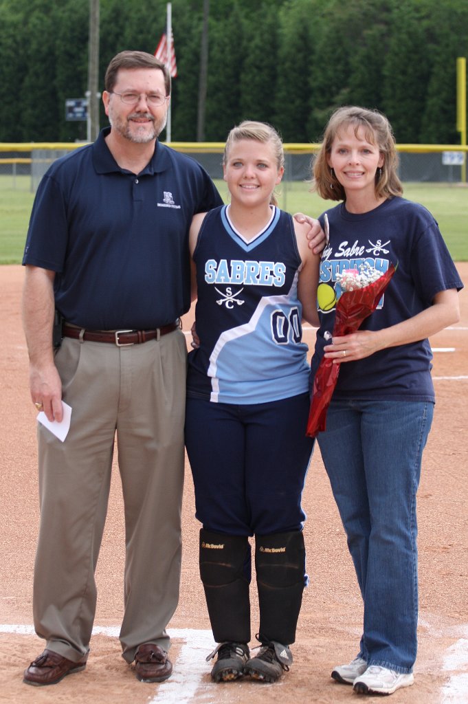 039-DH20110421-SeniorDayCCES.JPG